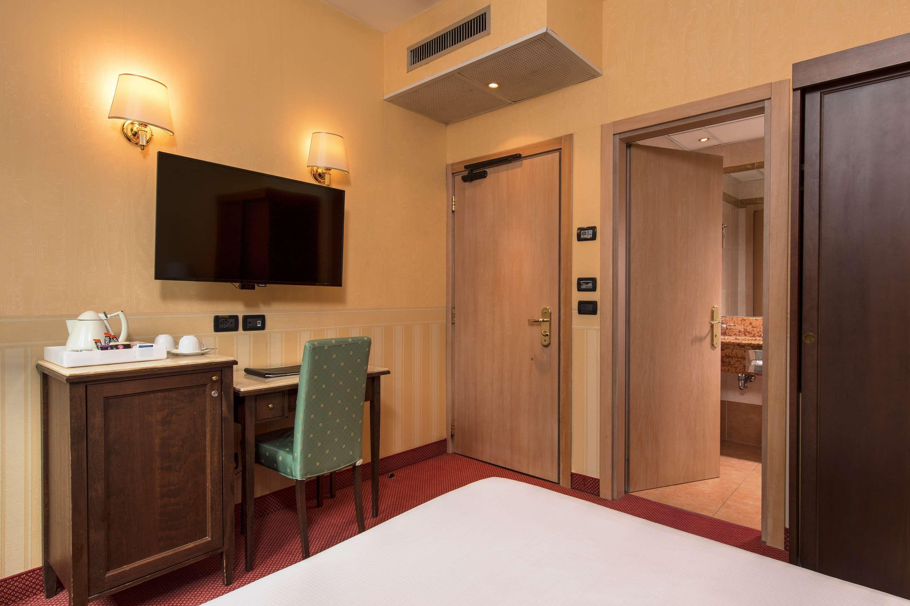 Best Western Hotel Yantai Esterno foto
